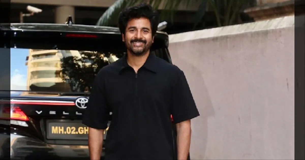 cinema-sivakarthikeyan-visits-sanjay-leela-bhansalis-office-tamilcinema