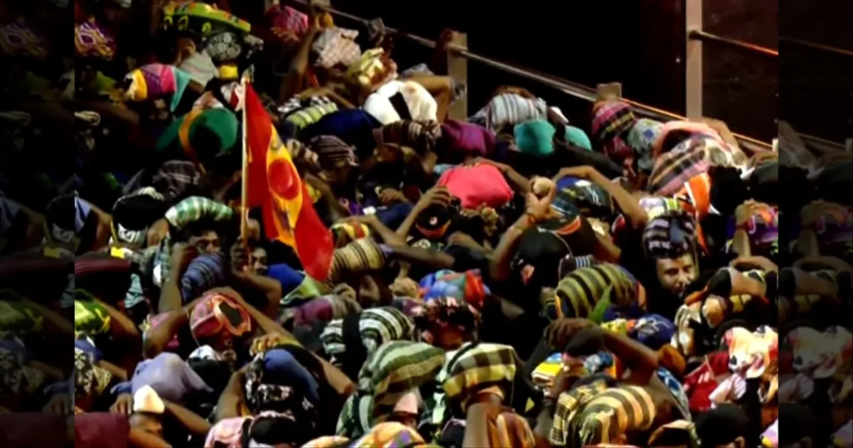 சபரிமலையில் பறந்த தவெக கொடி..!! உடனே கேட்ட குரல்..!! இருந்தாலும் இவங்க பண்ற அலப்பறைய தாங்க முடியல..!!