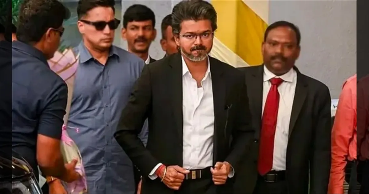 முதலீட்டாளர்களுடன் சந்திப்பு.. இன்றிரவு லண்டன் நோக்கி புறப்படும் விஜய்..!! தமிழக முதல்வராக முதல் பயணம்!!