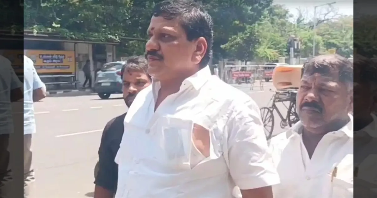 விசிக நிர்வாகி மீது தாக்குதல்.. இரவோடு இரவாக ஏர்போர்ட் மூர்த்தி அதிரடி கைது..!! 
