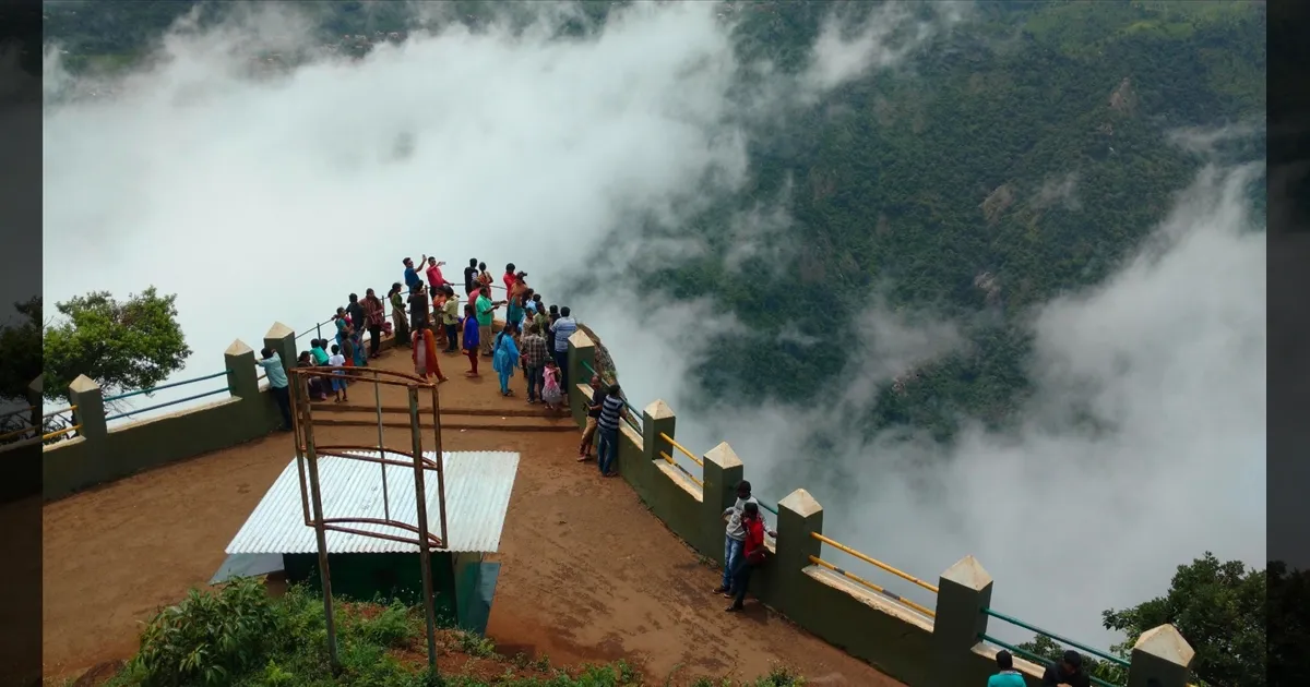 ஊட்டிக்கு போறீங்களா..?? டால்பின் நோஸ் இன்று திறப்பு..!! சுற்றுலாப் பயணிகள் ஹேப்பி..!!