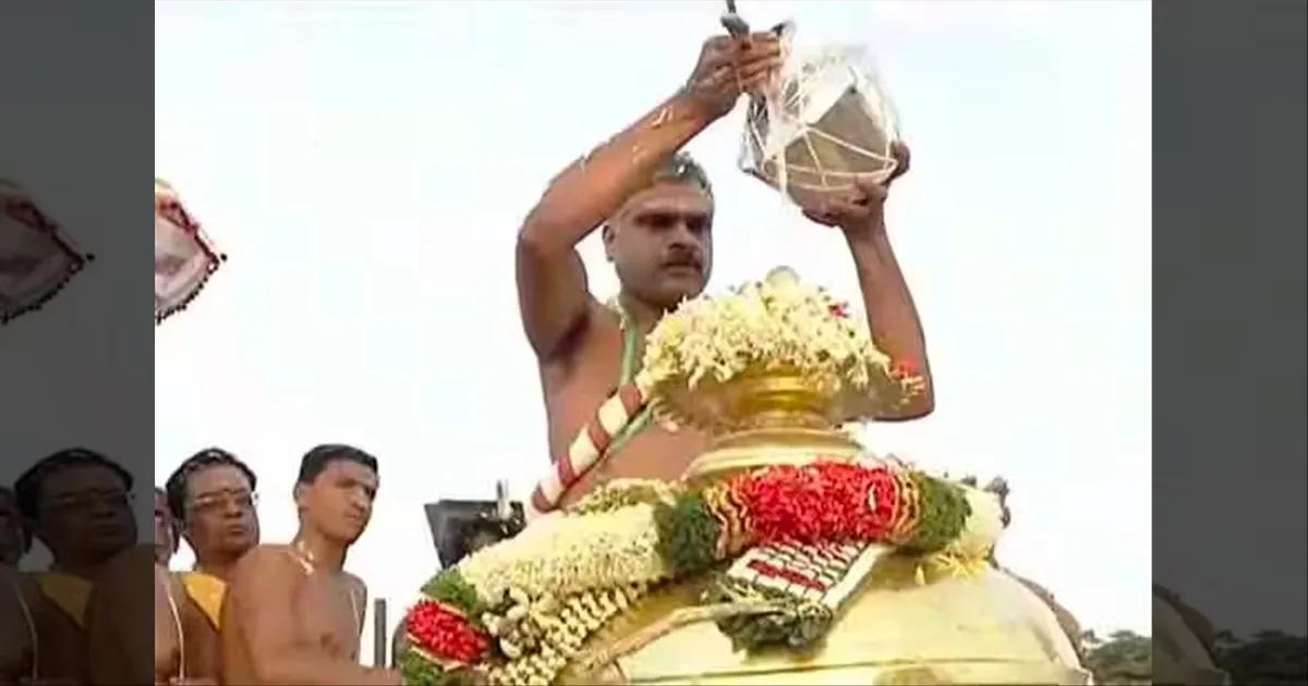 tiruchenthur-murugan-temple-kumbabishegam