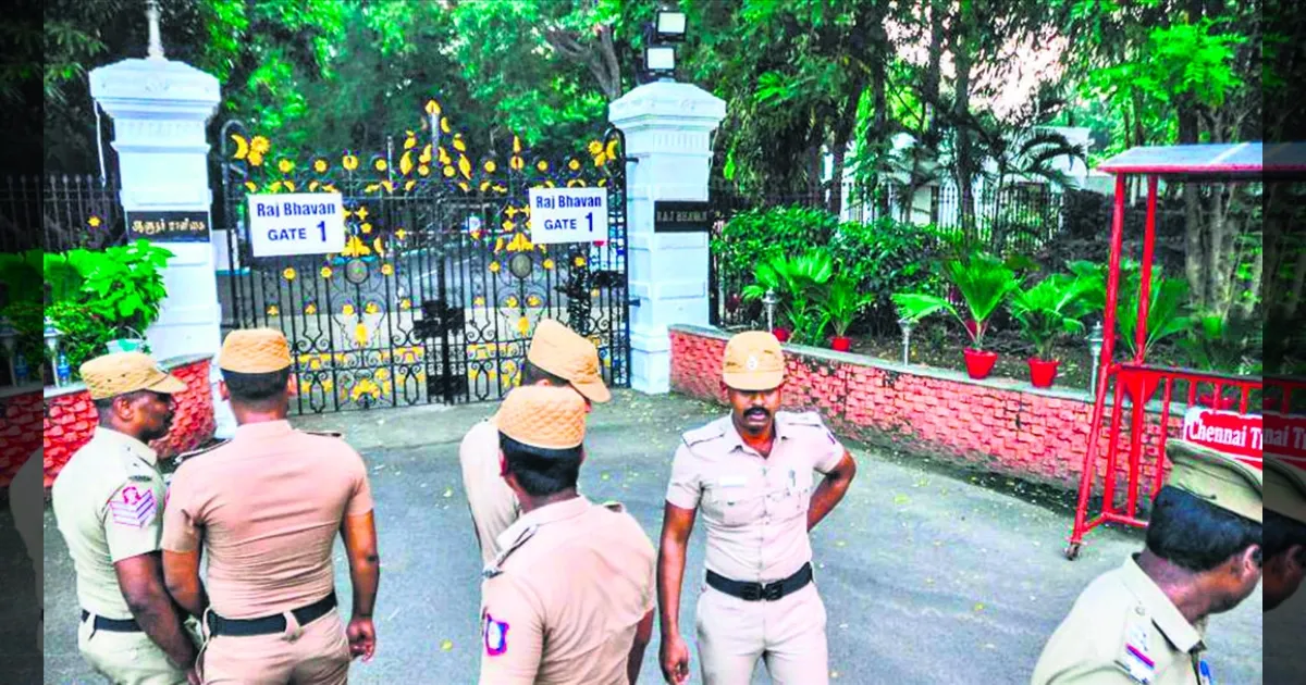 தமிழக ஆளுநர் கோரிக்கைக்கு கிரீன் சிக்னல்..!! ராஜ்பவன் இனி 'மக்கள் பவன்'..!! மத்திய அரசு அறிவிப்பு..!!