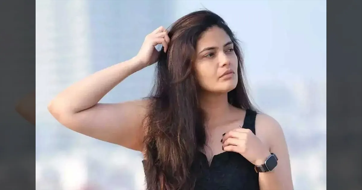cinema-actress-kalpika-has-mental-health-issues-her-father-files-complaint-with-the-police-tamilcinema