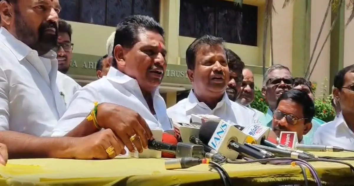 கயல்விழி எனக்குத் தங்கை.. அண்ணனாகத்தான் சீர் கொண்டு சென்றேன்.. அனிதா ராதாகிருஷ்ணன்  விளக்கம்!