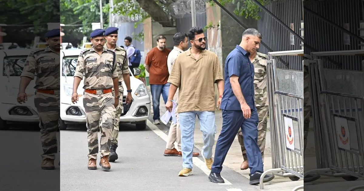 சட்டவிரோத சூதாட்ட ஆப் வழக்கு.. டெல்லியில் உள்ள ED அலுவலகத்தில் சுரேஷ் ரெய்னா ஆஜர்..!!