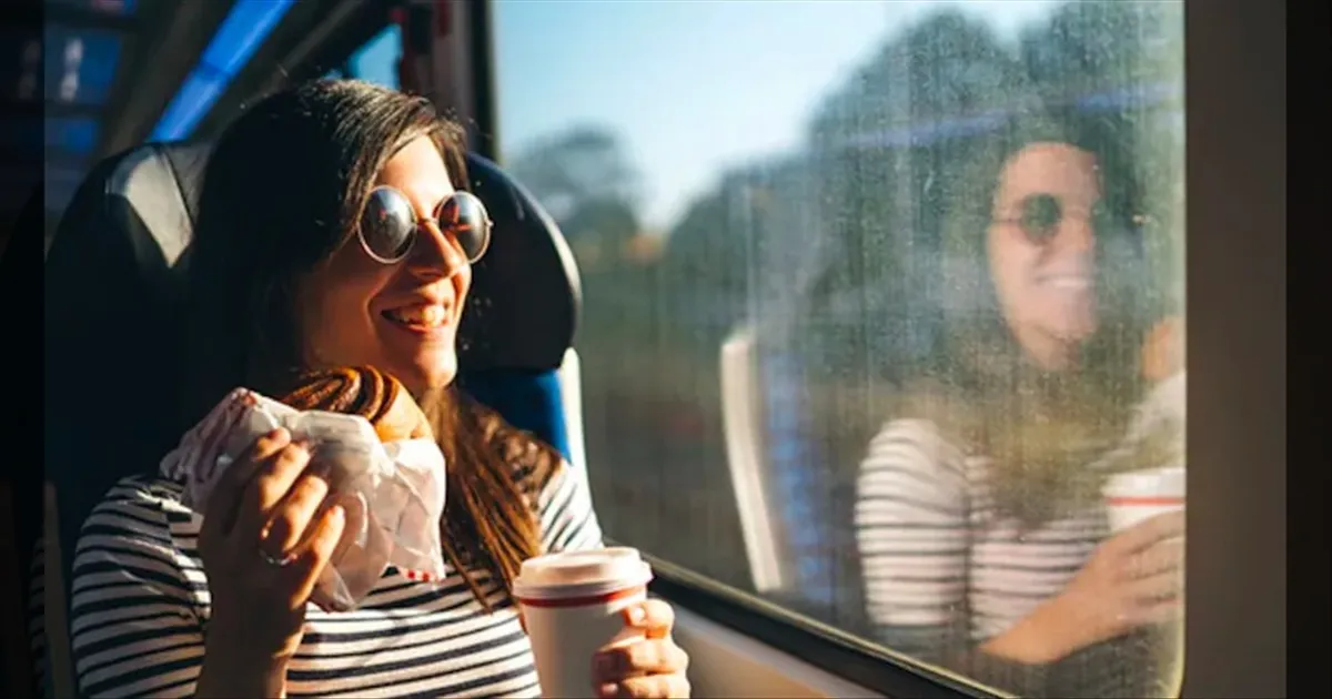 ரயில் பயணிகளுக்கு புதிய இன்பம்..!! இனி இதெல்லாம் இங்கேயே கிடைக்கும்..!!