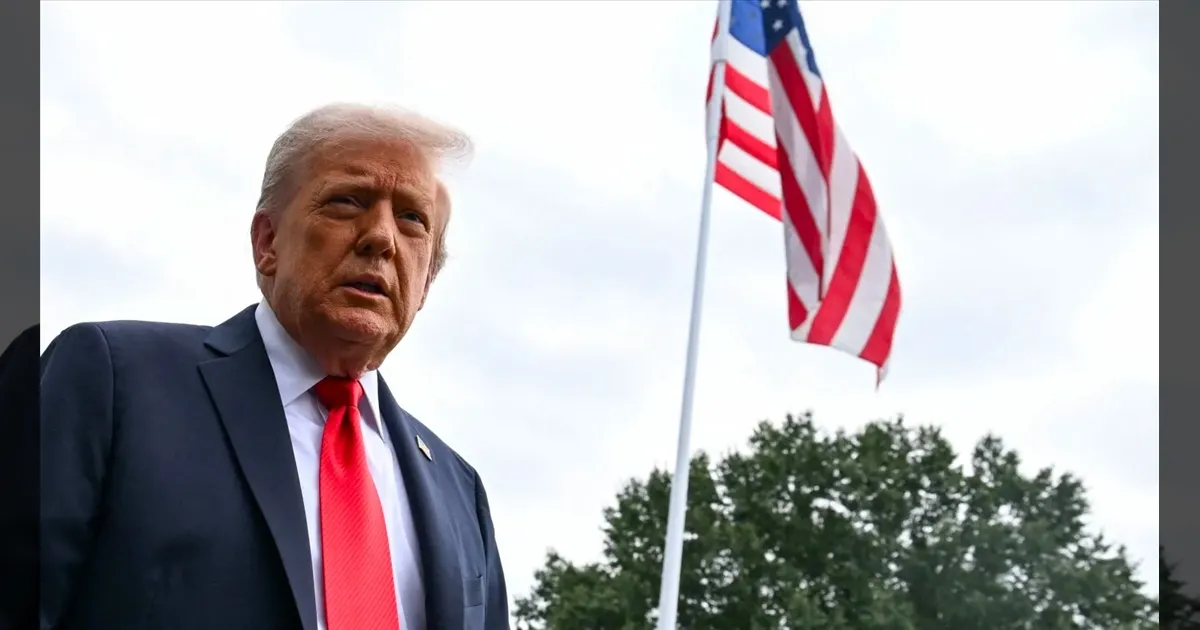 டிரம்பின் அதிரடி வரி அச்சுறுத்தல்: கிரீன்லாந்து விவகாரத்தில் ஐரோப்பிய நாடுகளுடன் மோதல்..!!