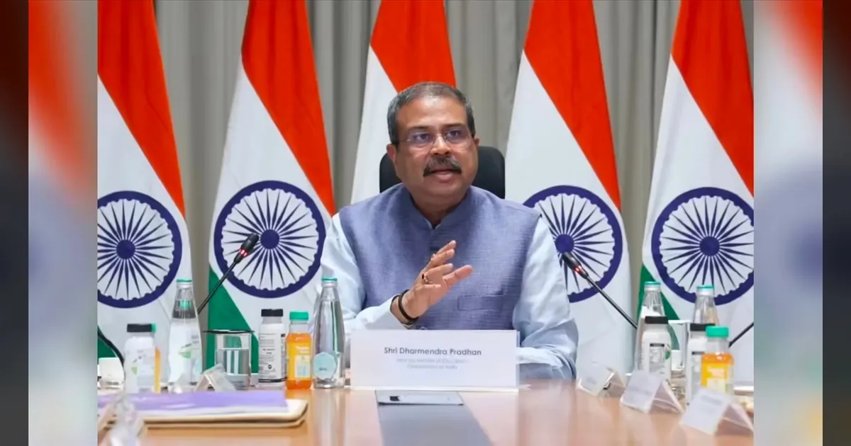 2027ம் ஆண்டு முதல் ஆன்லைனில் நீட் தேர்வு..!! மத்திய அமைச்சர் தர்மேந்திர பிரதான் அறிவிப்பு..!! 