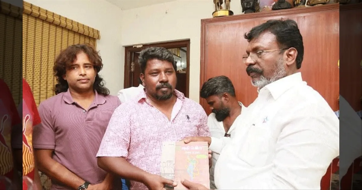 cinema-the-dhandakaranyam-film-crew-met-and-congratulated-thirumavalavan-tamilcinema