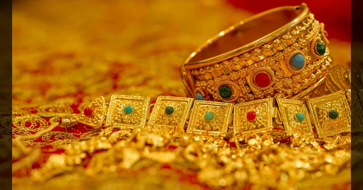 gold-and-silver-rate-decreased-today
