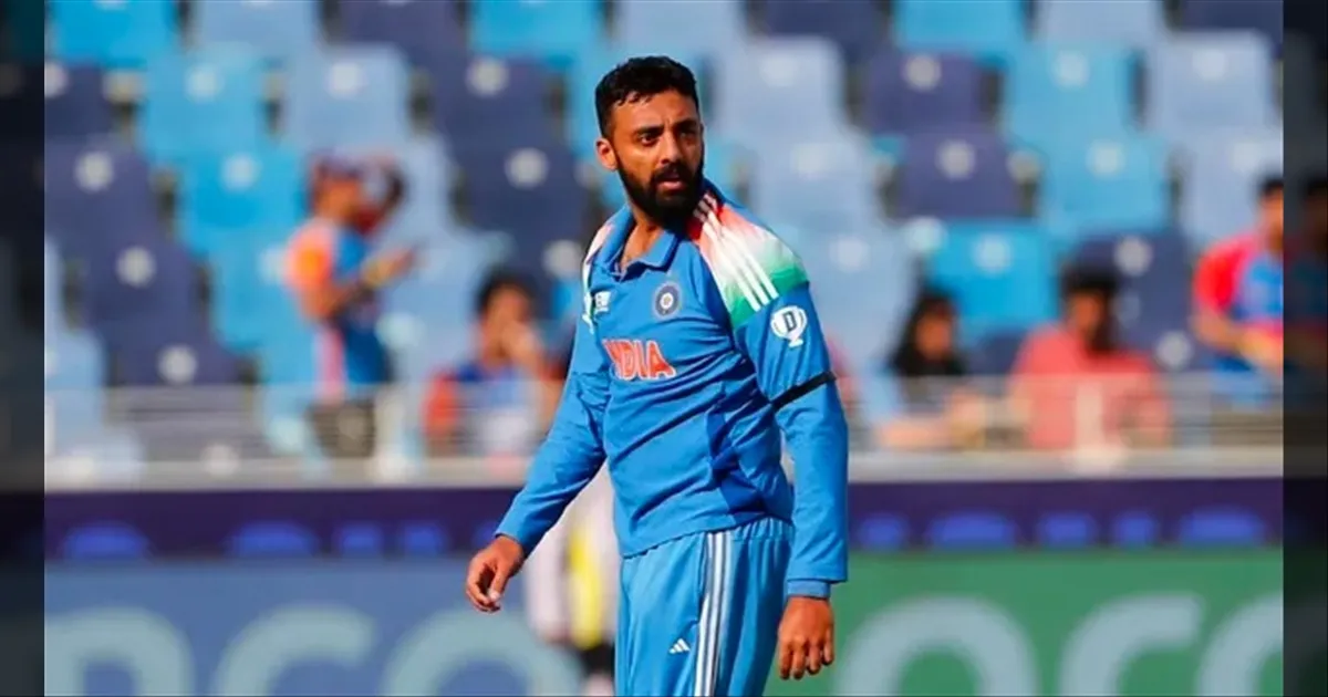 ஆளப்போறான் தமிழன் உலகம் எல்லாமே.. வெளியான ICC தரவரிசைப் பட்டியல்.. டாப்பில் வருண் சக்ரவர்த்தி..!