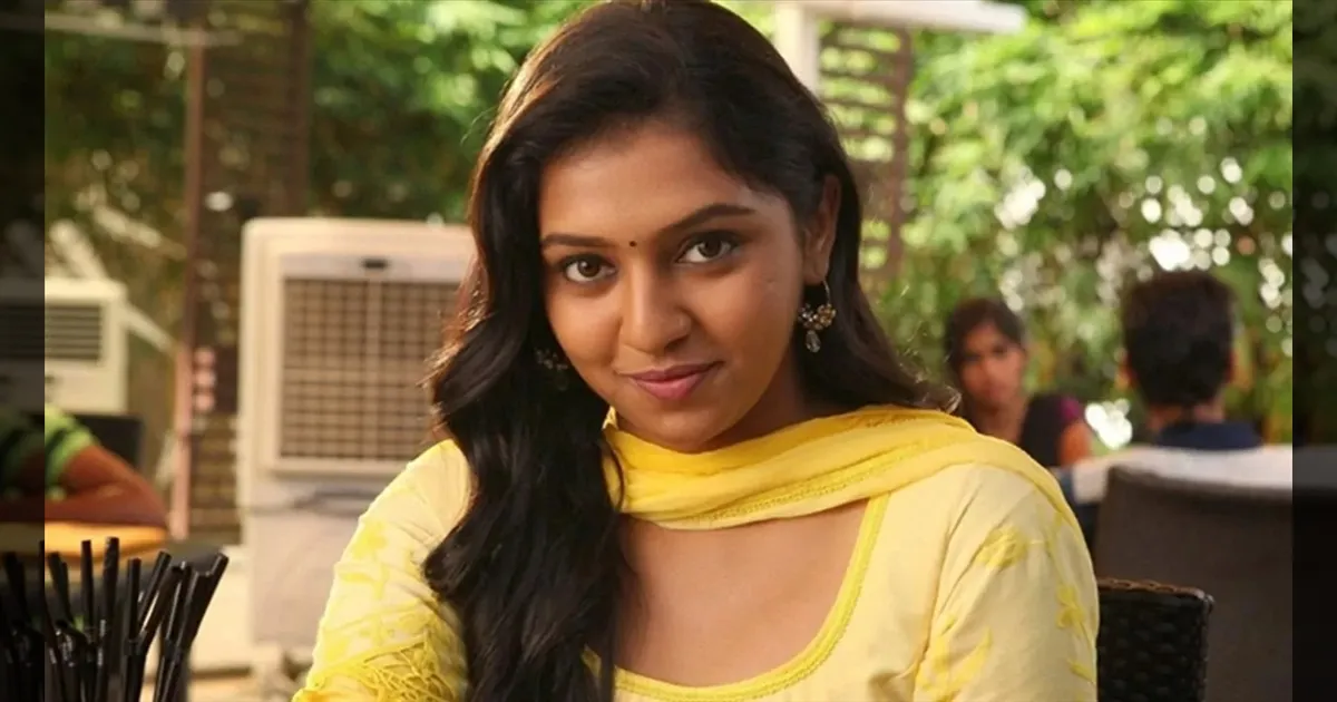 cinema-police-search-for-actress-lakshmi-menon-3-arrest