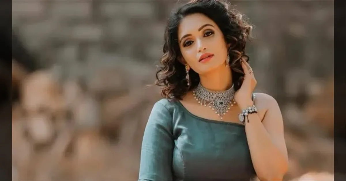 cinema-actress-kavya-shastr-tamilcinema