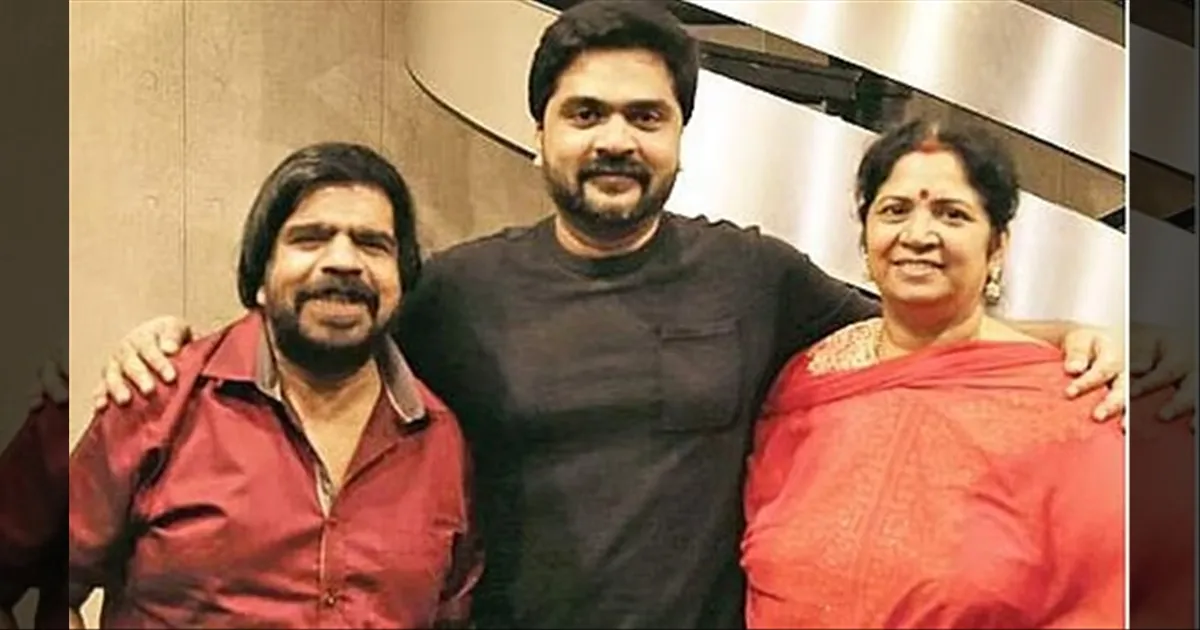 மேடையில் சிம்புவை திருமணம் செய்ய அடம்பிடித்த நடிகை..! கண்ணீர்விட்டு அழுத டி.ஆர்.. சோகமான அரங்கம்..! 