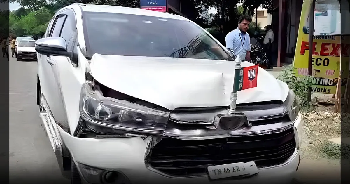 கரூர் கூட்ட நெரிசல் சம்பவம்: விசாரிக்க சென்ற பாஜக எம்.பிக்கள் குழு.. விபத்தில் சிக்கிய கார்கள்..!!