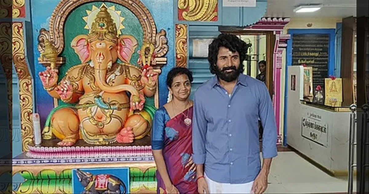 பழனி முருகன் கோவிலில் நடிகர் சிவகார்த்திகேயன்..!! தனது மனைவியுடன் சிறப்பு சாமி தரிசனம்..!