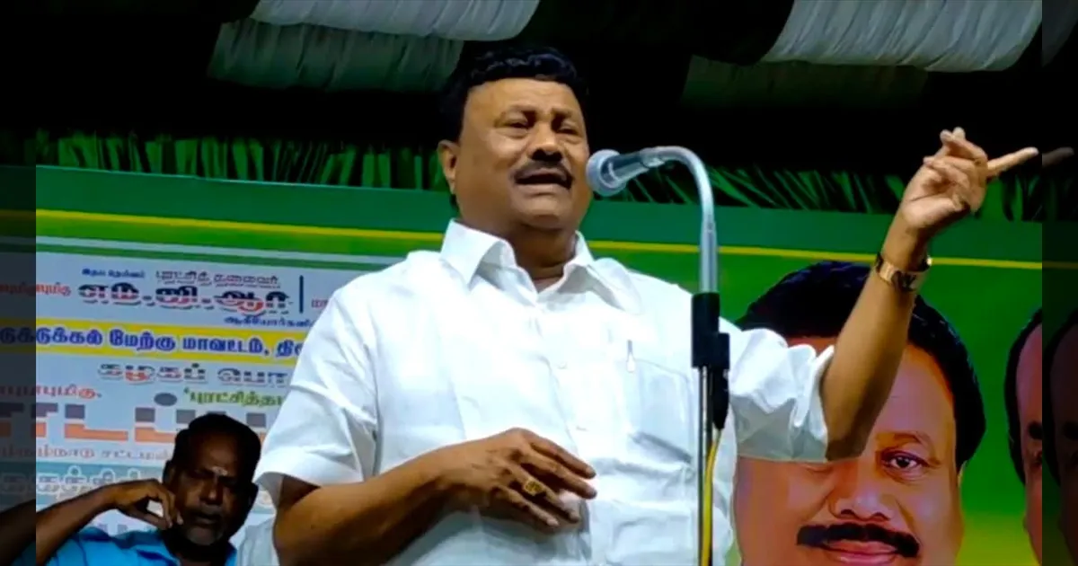 பதவி கிடைக்காத ஆத்திரத்தில் வேலுமணி - சண்முகம்.. விஜய்யின் சொத்து குறித்து மாஜி அதிமுக நிர்வாகி பரபரப்பு பேச்சு!!
