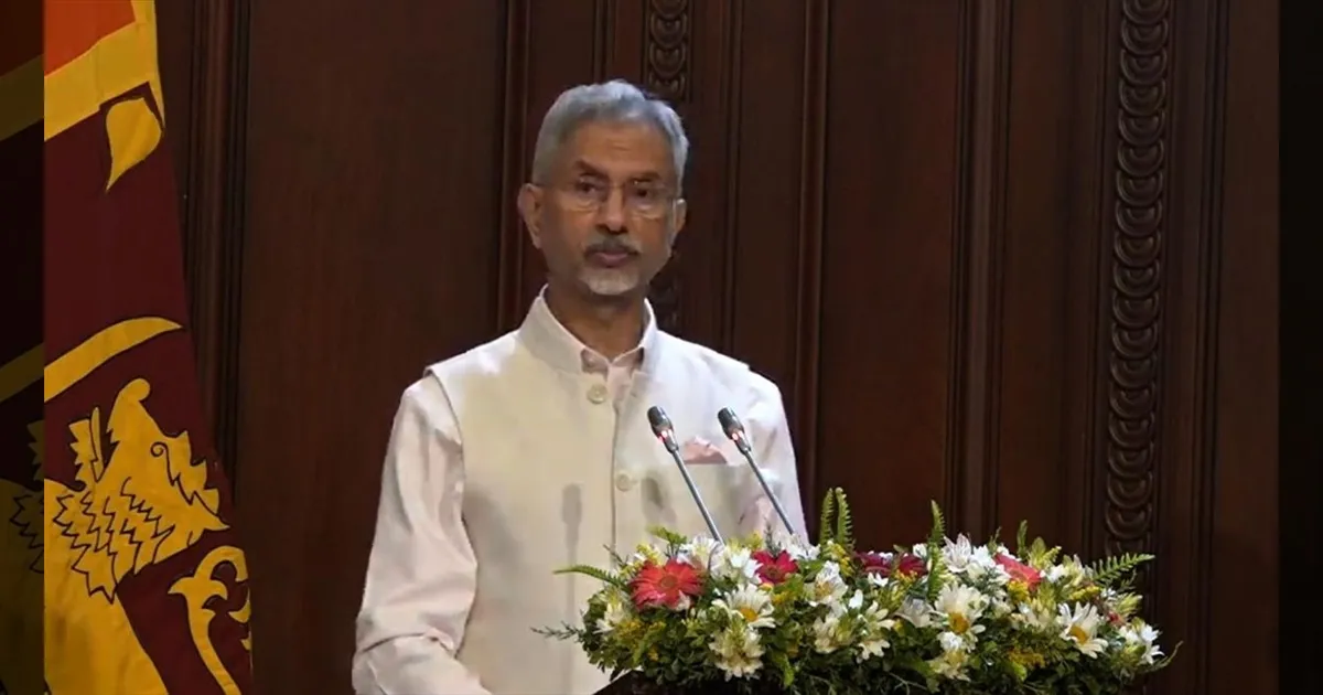 டிட்வா புயலால் உருக்குலைந்த இலங்கை..!! நிவாரண நிதியை அறிவித்தது இந்தியா..!!