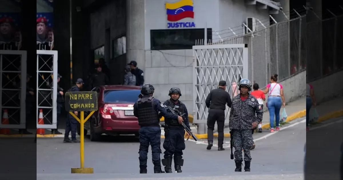 வெனிசுலா அதிபர் மதுரோ அமெரிக்காவால் கைது..!! சிறை பிடிக்கப்பட்ட அமெரிக்கர்கள் விடுவிப்பு..!!