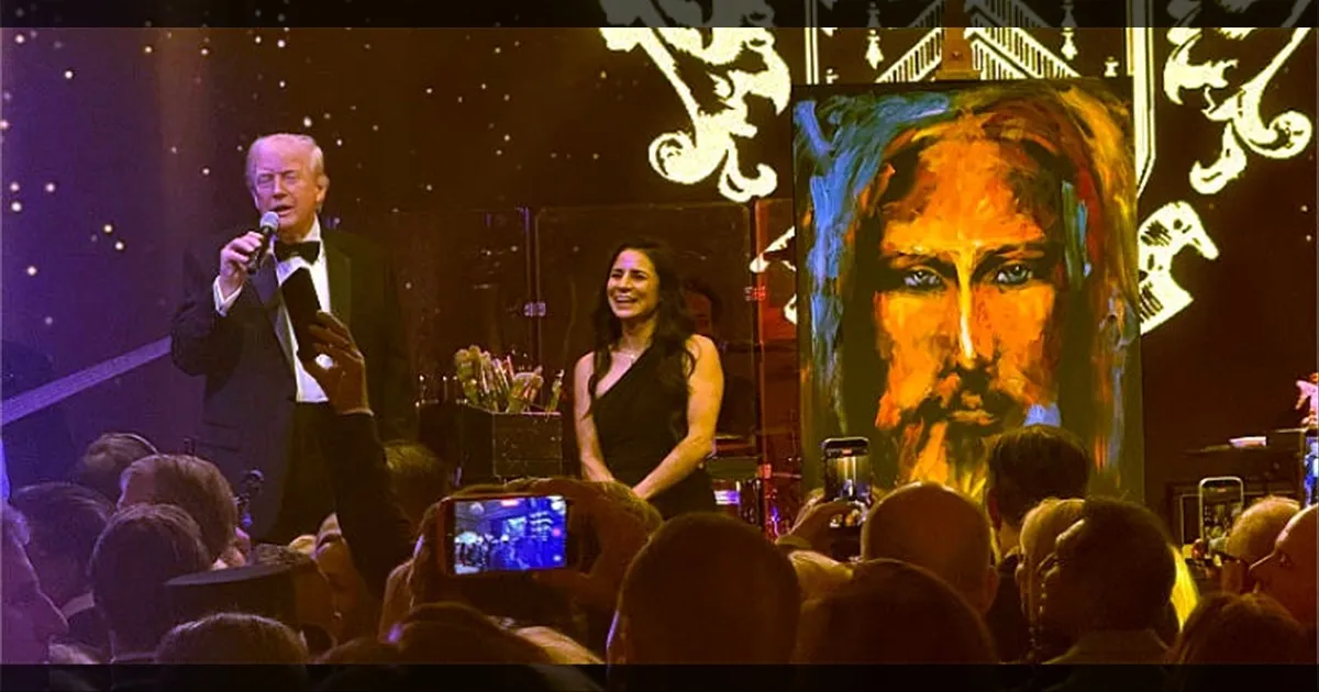 அடேங்கப்பா..!! 2.75 மில்லியன் டாலருக்கு விற்பனையான இயேசு ஓவியம்..!! ஏலத்தில் விற்ற டிரம்ப்..!!