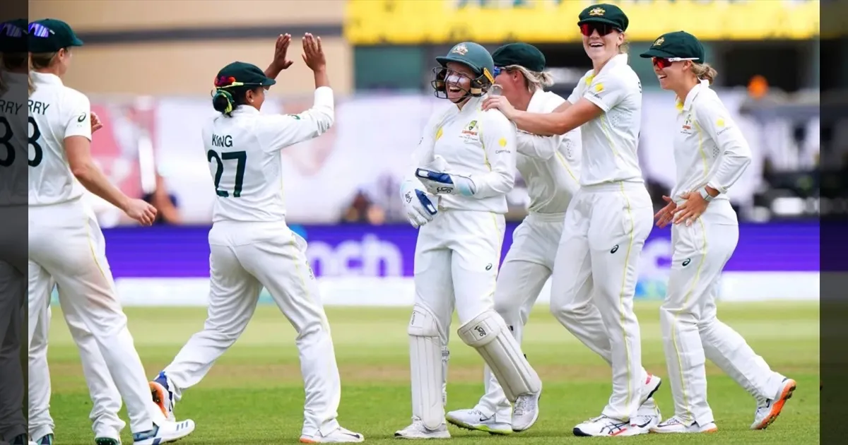 இந்தியாவுக்கு எதிரான டெஸ்ட்: முன்னணி வீராங்கனைகள் விலகல்..!! ஆஸ்திரேலிய அணிக்கு சேலஞ்ச்..!!