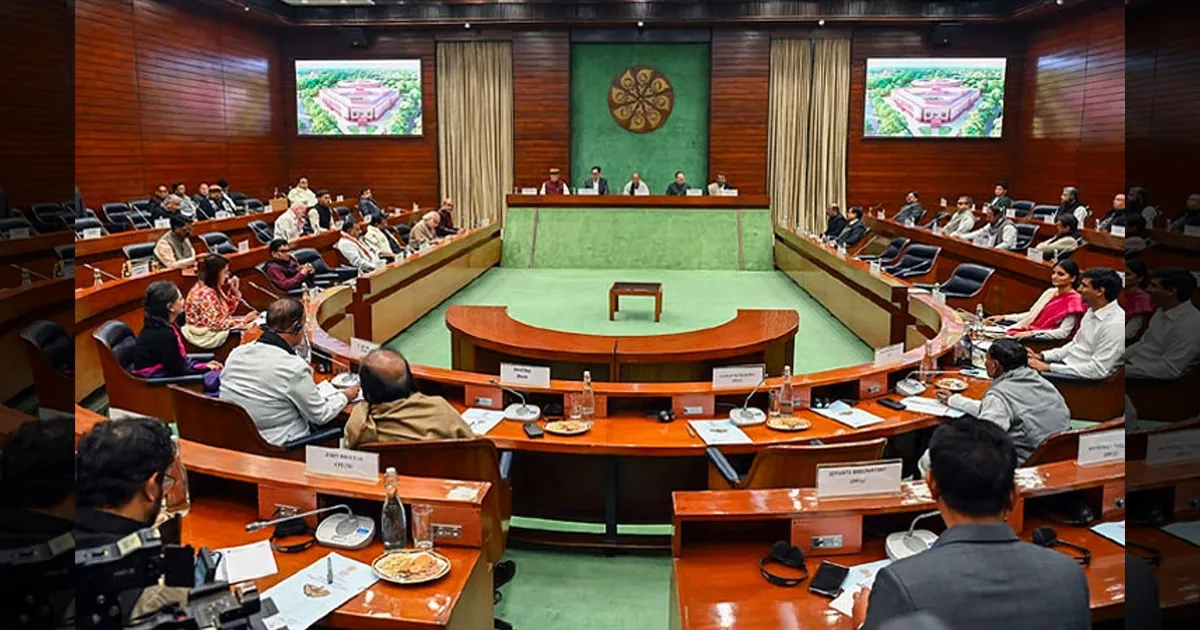 மேற்காசியாவில் வெடிக்கும் மோதல்..!! நாளை அனைத்து கட்சி கூட்டம்..!! டிஸ்கஷனுக்கு மத்திய அரசு அழைப்பு..!! 