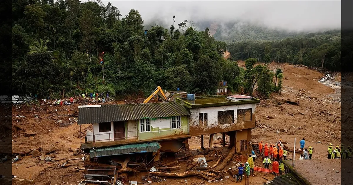 வயநாடு நிலச்சரிவு..!! ரூ.18.75 கோடி வங்கிக் கடன்களை ஏற்கிறது கேரள அரசு..!! 