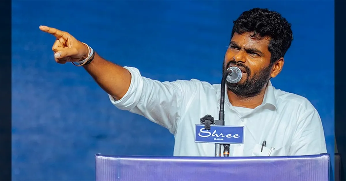 திருச்செந்தூரில் நடக்கல..!! 