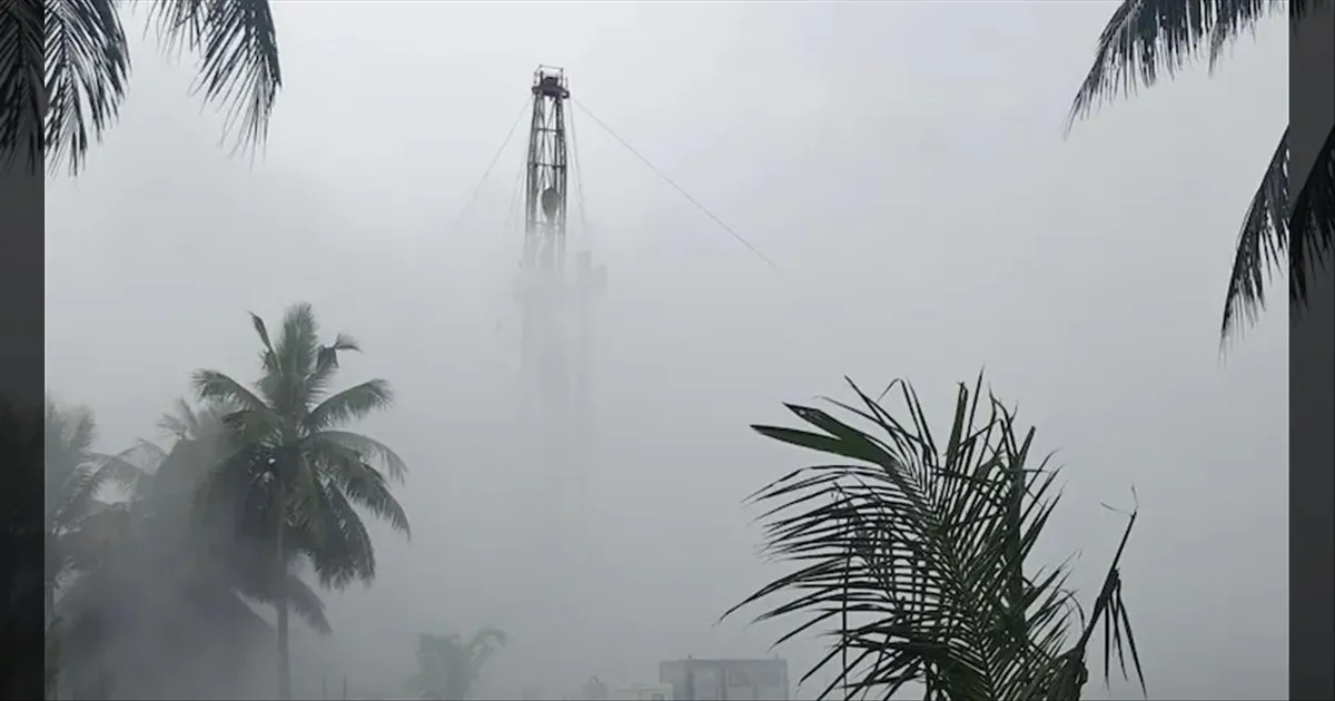 ஆந்திரா: ONGC எண்ணெய் கிணற்றில் பெரும் எரிவாயு கசிவு..!! கிராமங்களில் பீதி..!!