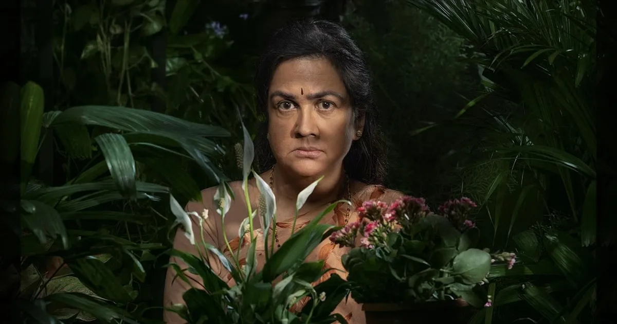 cinema-first-look-of-urvashis-film-asha-released-tamilcinema