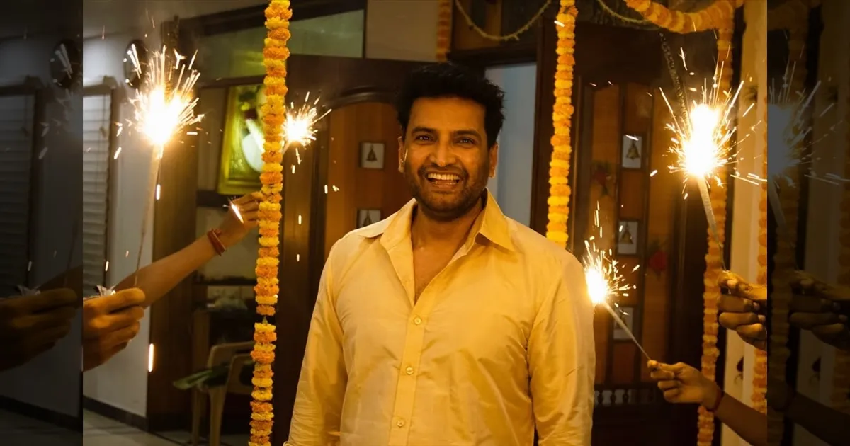 cinema-santhanam-again-coming-to-his-comedy-track-tamilcinema