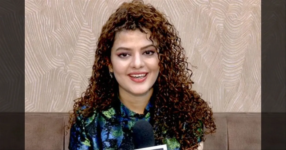 cinema-famous-singer-sets-guinness-record-by-helping-tamilcinema