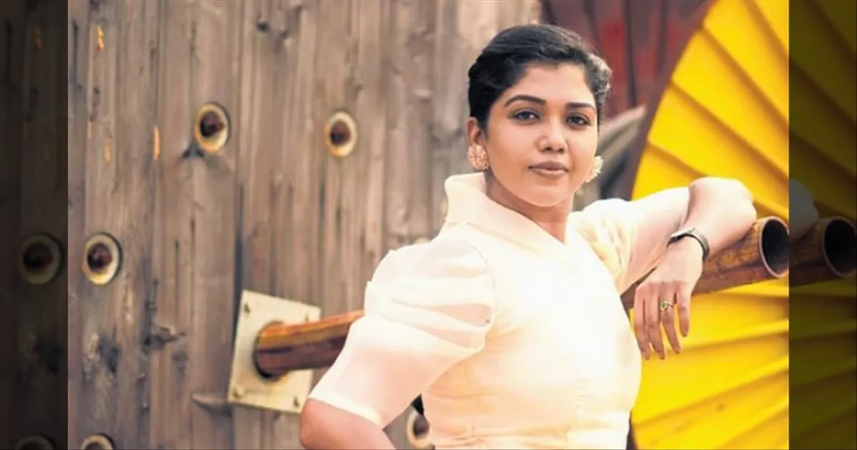 கல்யாணம் பண்ண ஆசை.. ஆனா இதுதான் தடுக்குது..! நடிகை ரித்விகா ஓபன் டாக்..!