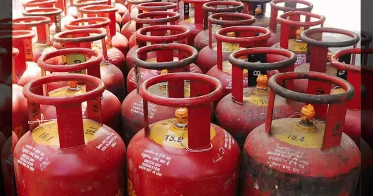 கேஸ் சிலிண்டர் தட்டுப்பாடு..?? வருஷக்கணக்கில் நீடிக்குமாம்..!! வெளியான அதிர்ச்சி தகவல்..!! 