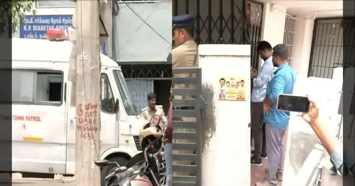 பணப்பட்டுவாடாவா..!! களத்தில் இறங்கிய IT அதிகாரிகள்..!! செந்தில் பாலாஜிக்கு நெருக்கமானவர்களின் வீடுகளில் அதிரடி சோதனை..!! 