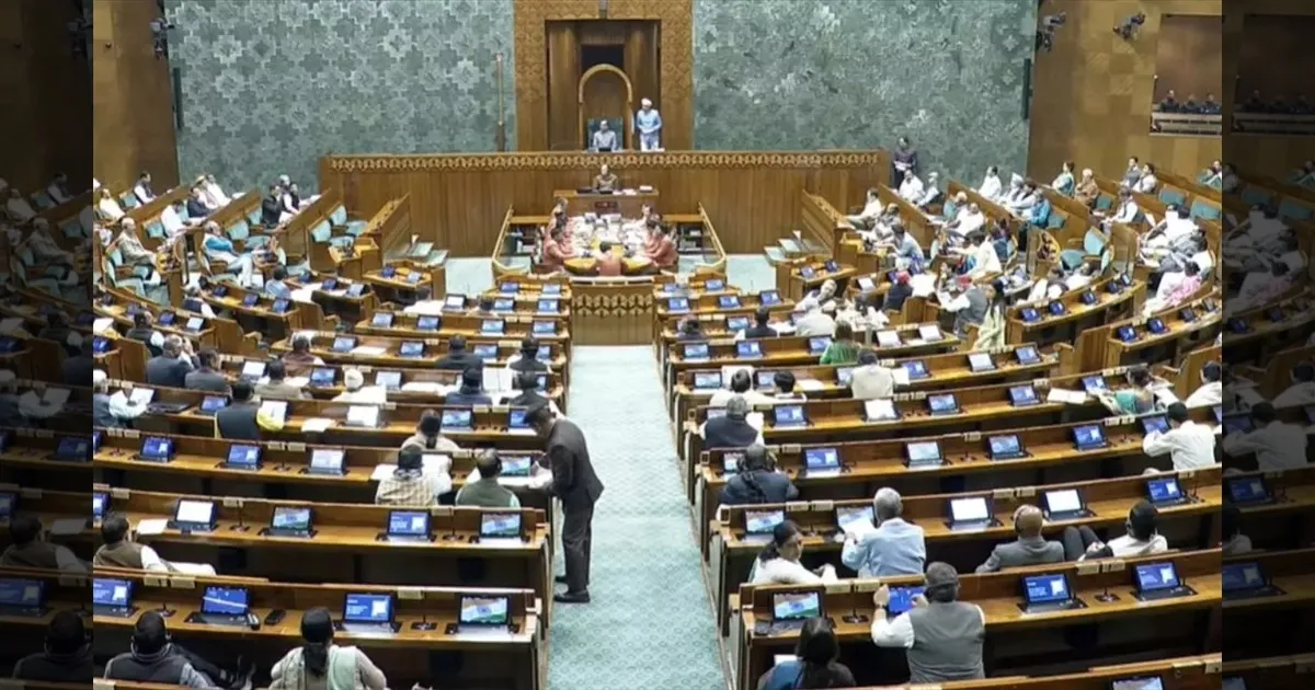 நாடாளுமன்றத்தின் இரு அவைகளும் தேதி குறிப்பிடாமல் ஒத்திவைப்பு..!!  