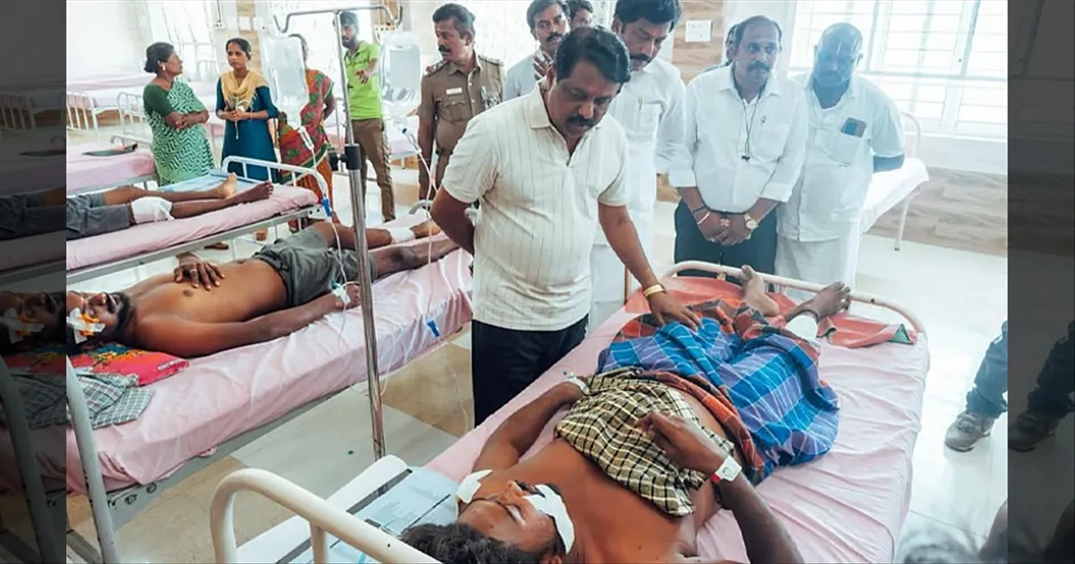 விருதுநகர் கோர சம்பவம்: மருத்துவமனையில் தொழிலாளர்கள்.. ஓடோடி சென்று நலம் விசாரித்த நயினார் நாகேந்திரன்..!!