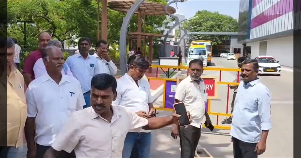 நீட் தேர்வு பயத்தால் விபரீதம்: வாட்ஸ்-அப்பில் உருக்கமான மெசேஜ் அனுப்பிவிட்டு மாணவி தற்கொலை!