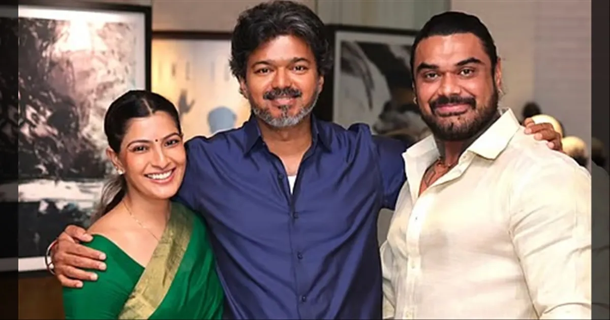 சொல்றத விட செஞ்சி காமிக்கணும்.. நீங்க திட்டினாலும் அவர் தான் நம் முதல்வர்..!! CM விஜய்யை சந்தித்த வரலட்சுமியின் மாஸ் ஸ்பீச்..!