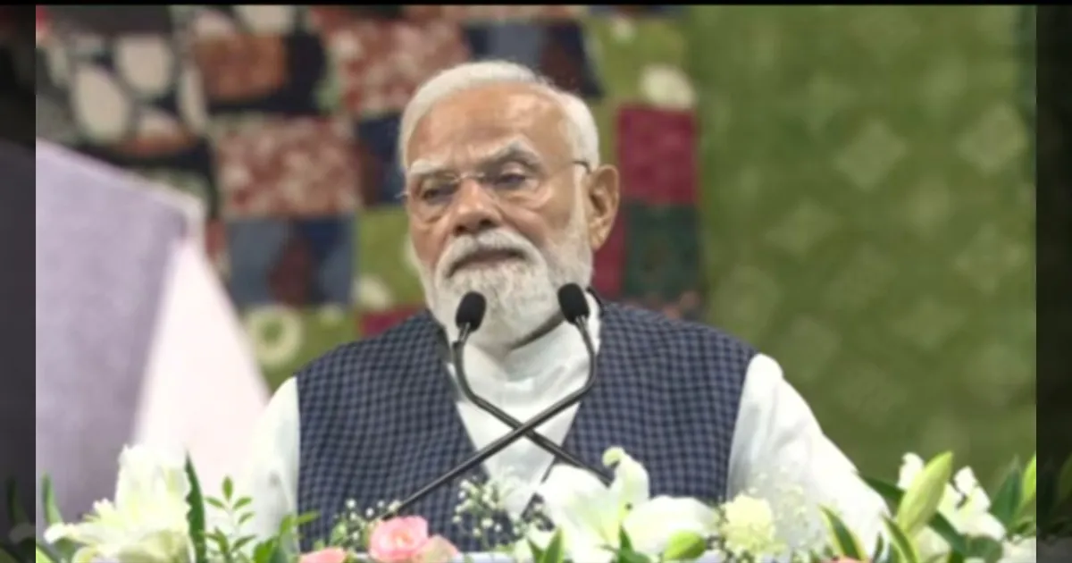 எரிசக்தி நெருக்கடியால் உலக நாடுகளின் பொருளாதாரம் கடும் பாதிப்பு..!! பிரதமர் மோடி வேதனை..!!