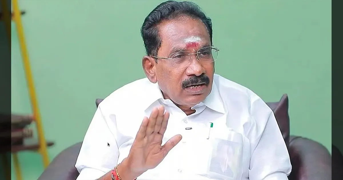 மிகப்பெரிய அளவில் பாதிக்கப்பட்டிருக்கிறது அதிமுக..!! முன்னாள் அமைச்சர் செல்லூர் ராஜு வருத்தம்..!!