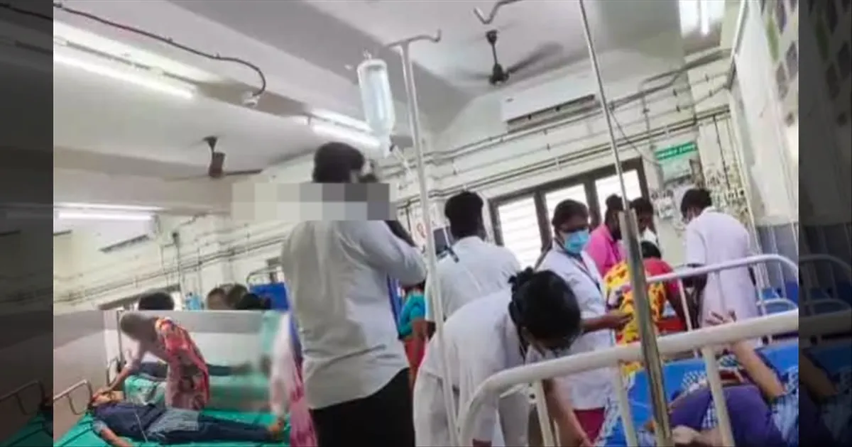 விடுதி உணவை சாப்பிட்ட அரசுப்பள்ளி மாணவிகள்.. வாந்தி, மயக்கத்தால் ஹாஸ்பிடலில் அட்மிட்..!  
