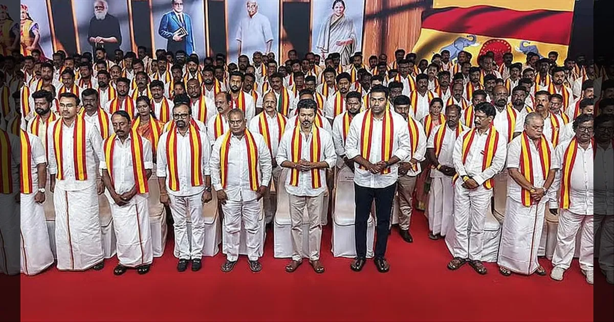 நாளை பதவியேற்பு விழா..!! விஜய்யுடன் பதவி ஏற்கப்போகும் அந்த 9 அமைச்சர்கள் யார் யார்..??