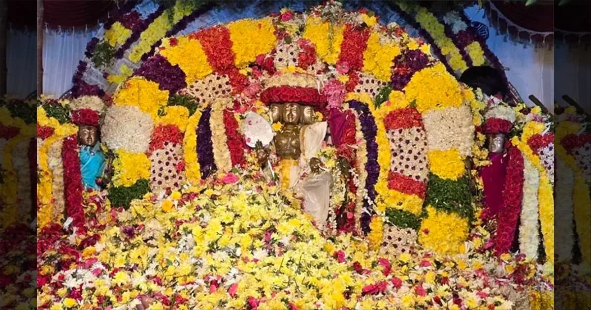 திருத்தணி முருகனுக்கு அரோகரா..!! கோலாகலமாக நடைபெற்ற புஷ்பார்ச்சனை..!!
