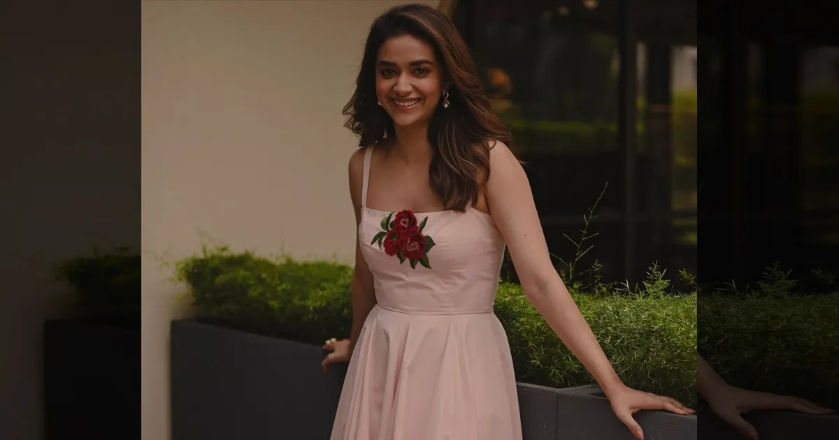 cinema-keerthy-suresh-glamour-photoshoot-tamilcinema