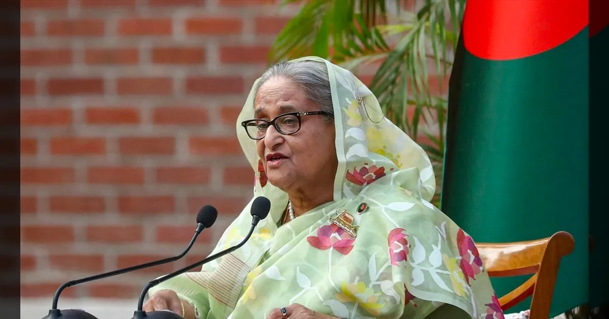 ஷேக் ஹசீனாவின் அறிக்கையை ஒளிபரப்பக்கூடாது..!! மீடியாக்களுக்கு பறந்த வார்னிங்..!! 