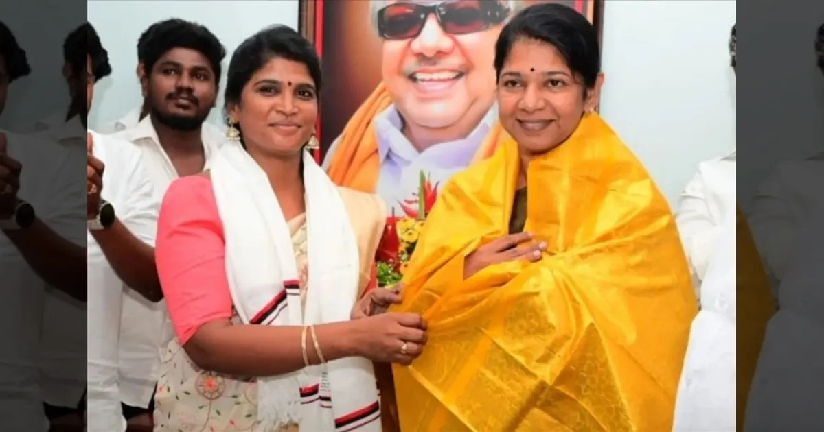 தவெக மீது தொடர் அதிருப்தி..!! திமுகவுக்கு தாவிய முக்கிய பெண் நிர்வாகி..!! விஜய்க்கு ஷாக் கொடுத்த அஜிதா..!! 