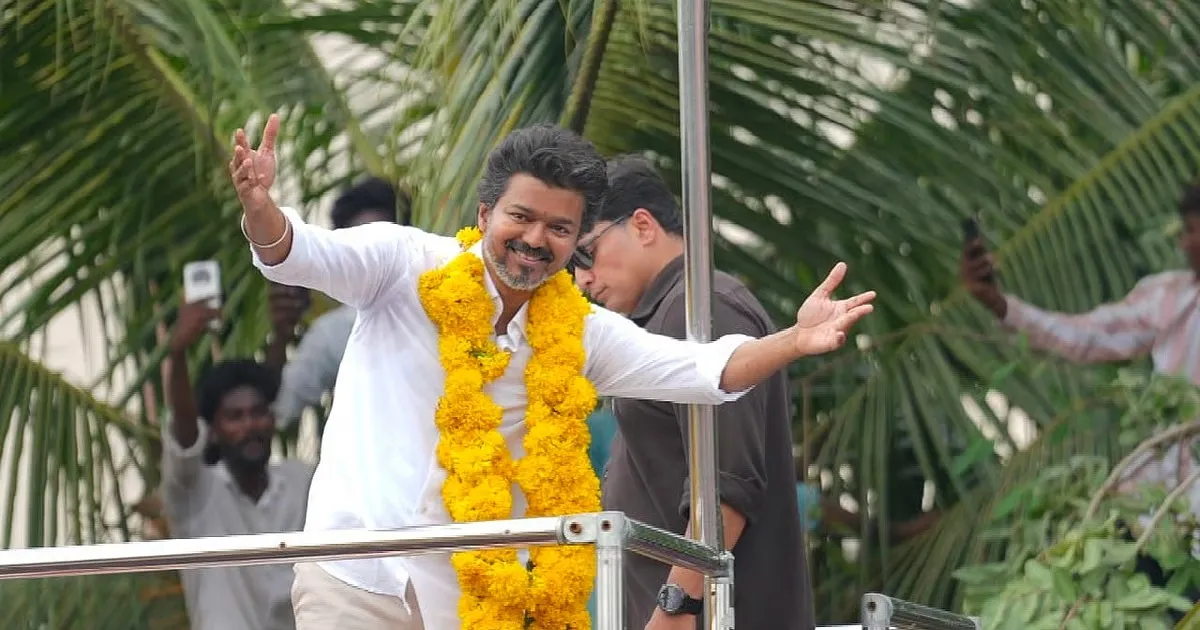 #TNElectionResults2026: தெறிக்கவிடும் விஜய்..!! ஆட்சி அமைப்பது தொடர்பாக தவெக மூத்த நிர்வாகிகளுடன் முக்கிய மீட்டிங்..!!