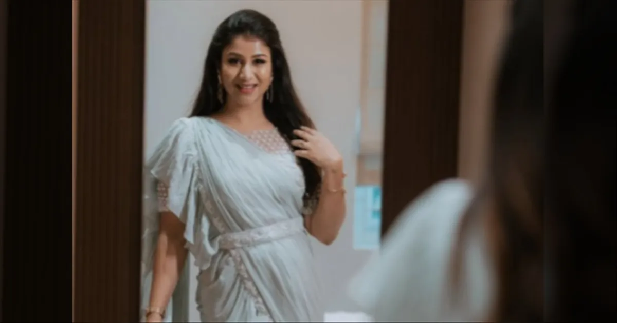 செம ஸ்டைலிஷ் லுக்கில் ஆல்யா மானசா..!! இணையத்தை கலக்கும் லேட்டஸ்ட் போட்டோஸ்..!